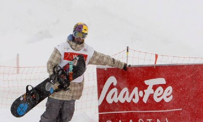 Skiurlaub in der Schweiz: Wintersport im Sportclub Saastal Sportclub Saastal