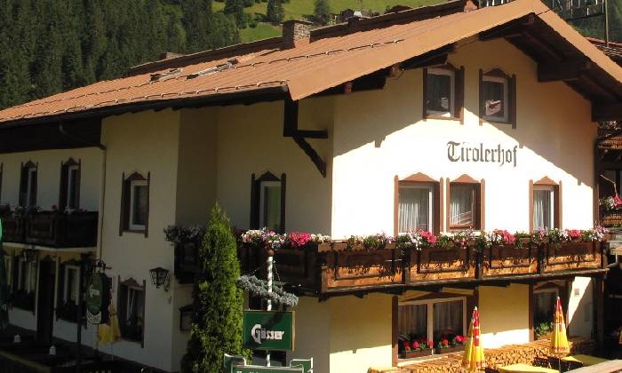 Hotel Astoria und Tirolerhof - Sportclubdorf Ischgl / See Aktivhotel Tirolerhof und Hotel Astoria