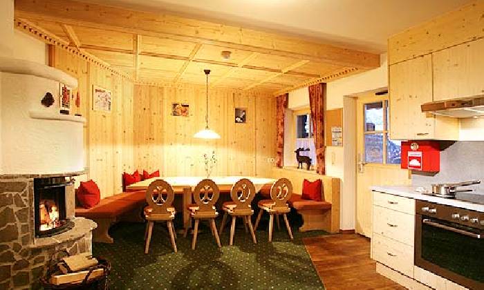 Ferienhäuser im Alm-Clubdorf mit Hotel in Sölden für 10 -14 Personen Ferienhaus im Almferienclub Silbertal Sölden